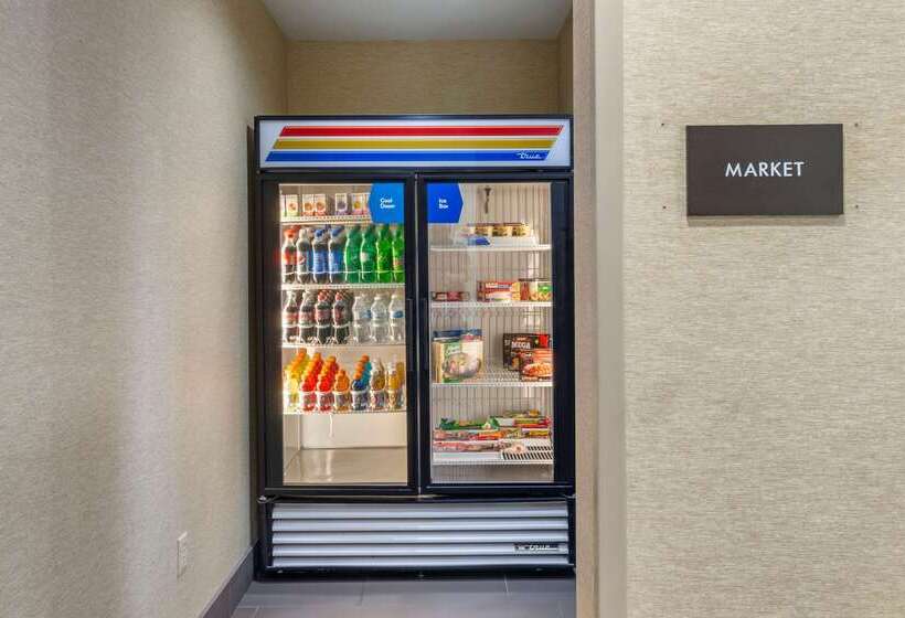 ホテル Comfort Suites Manhattan