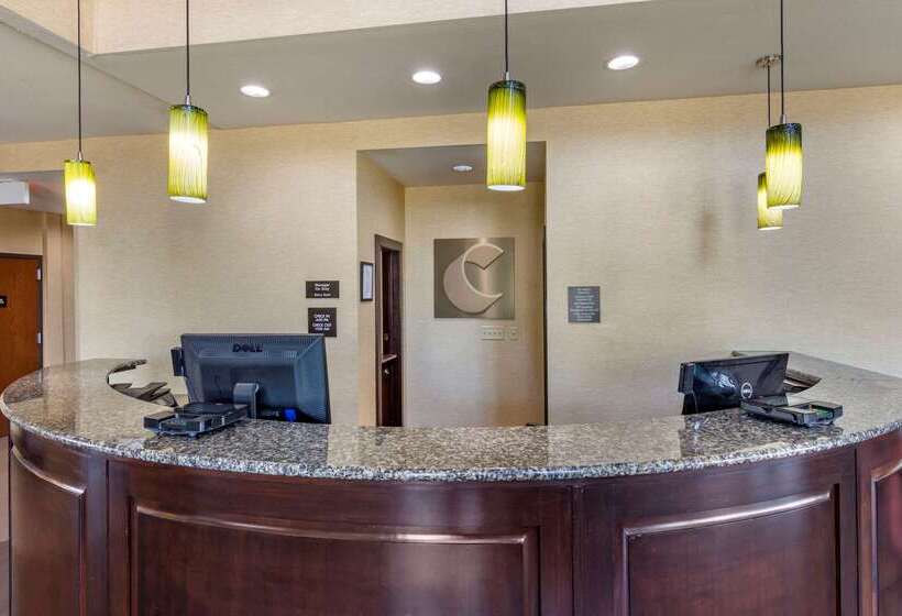 ホテル Comfort Suites Manhattan