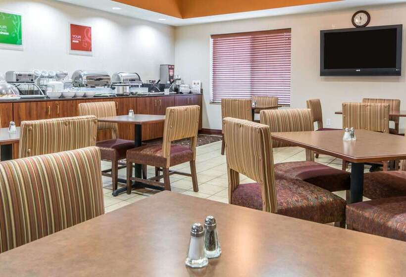 هتل Comfort Suites