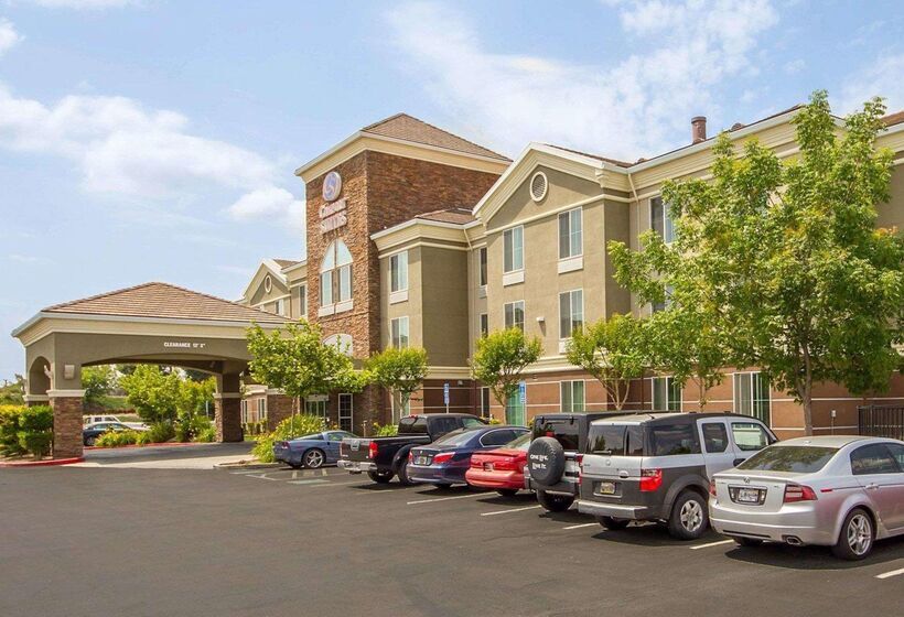 فندق Springhill Suites By Marriott Turlock