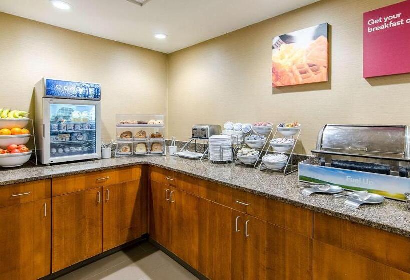 فندق Comfort Suites Wytheville