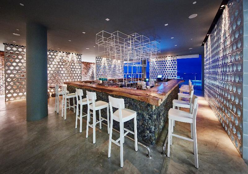 Hotelli Como Point Yamu, Phuket  Sha Extra Plus