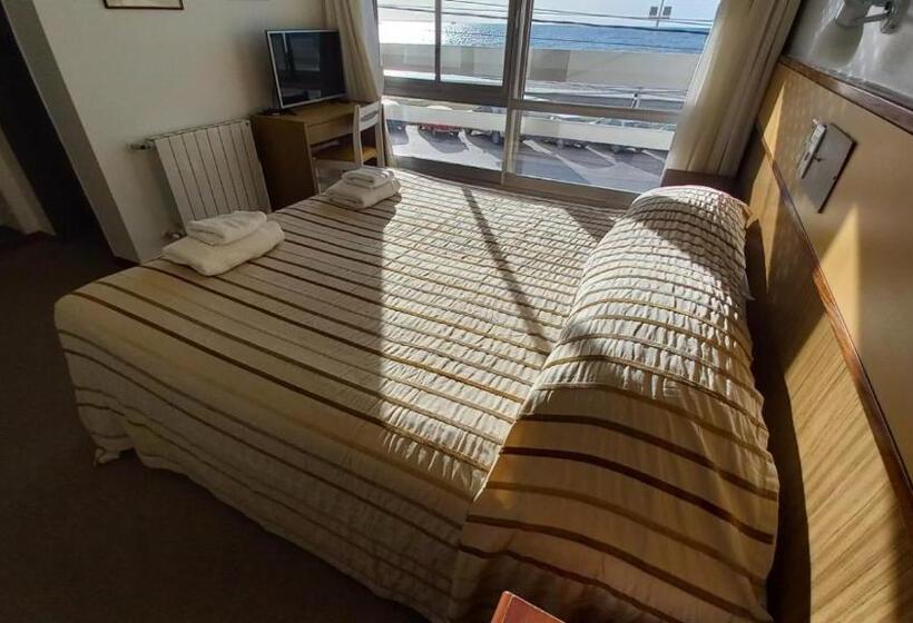 בית מלון כפרי Costanera