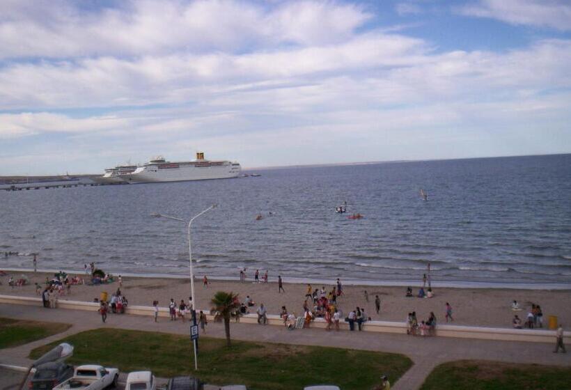 בית מלון כפרי Costanera