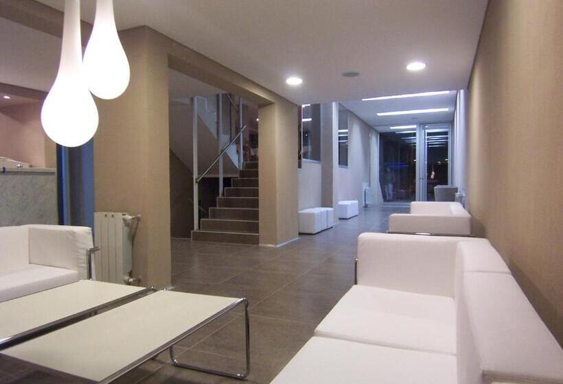 בית מלון כפרי Costanera