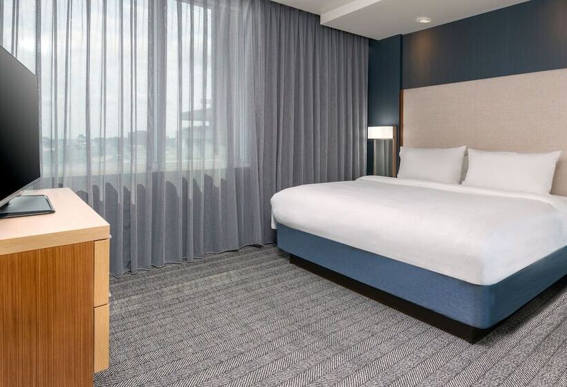 فندق Courtyard By Marriott Buffalo Downtown/canalside