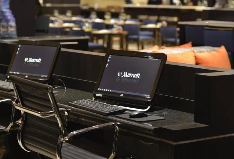 酒店 Courtyard Toluca Tollocan