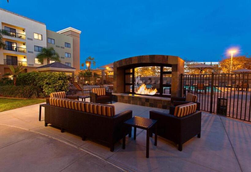 فندق Courtyard San Diego Central