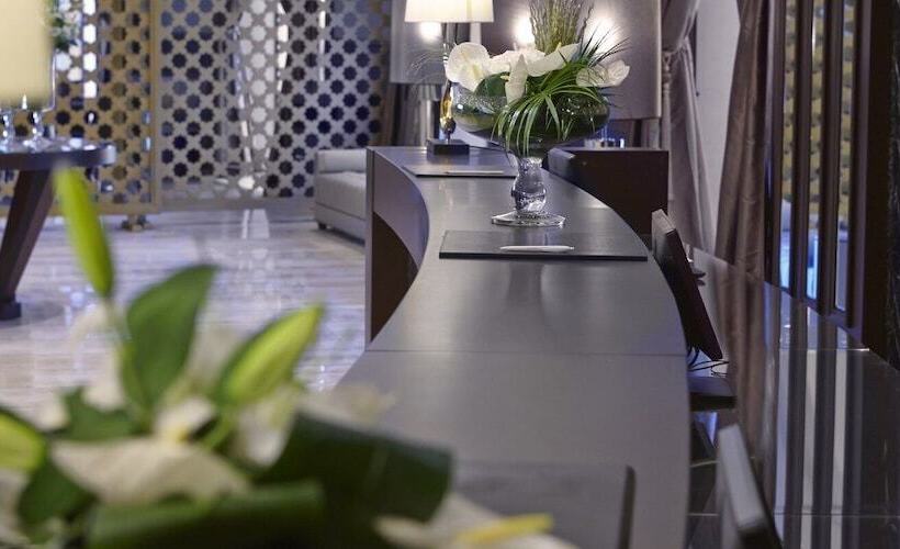 ホテル Crowne Plaza Istanbul Oryapark, An Ihg