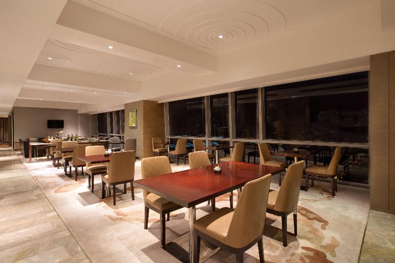 Отель Crowne Plaza Wuxi Taihu, An Ihg