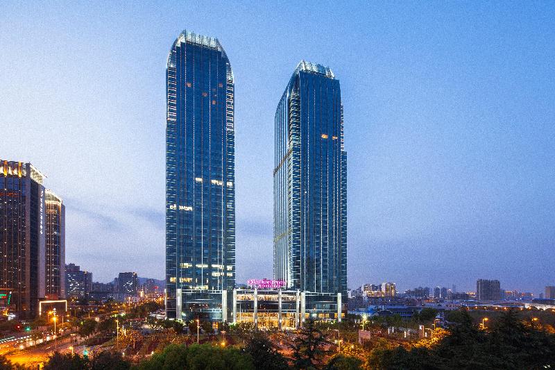 Отель Crowne Plaza Wuxi Taihu, An Ihg