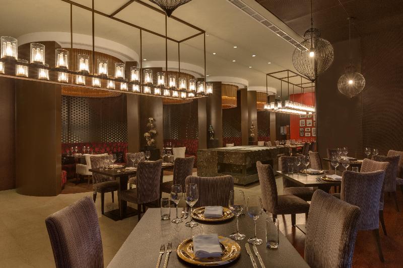 Отель Crowne Plaza Wuxi Taihu, An Ihg