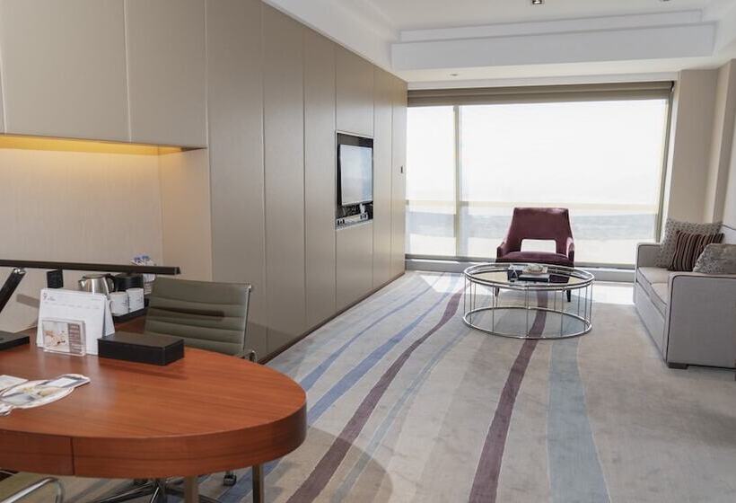 Отель Crowne Plaza Wuxi Taihu, An Ihg