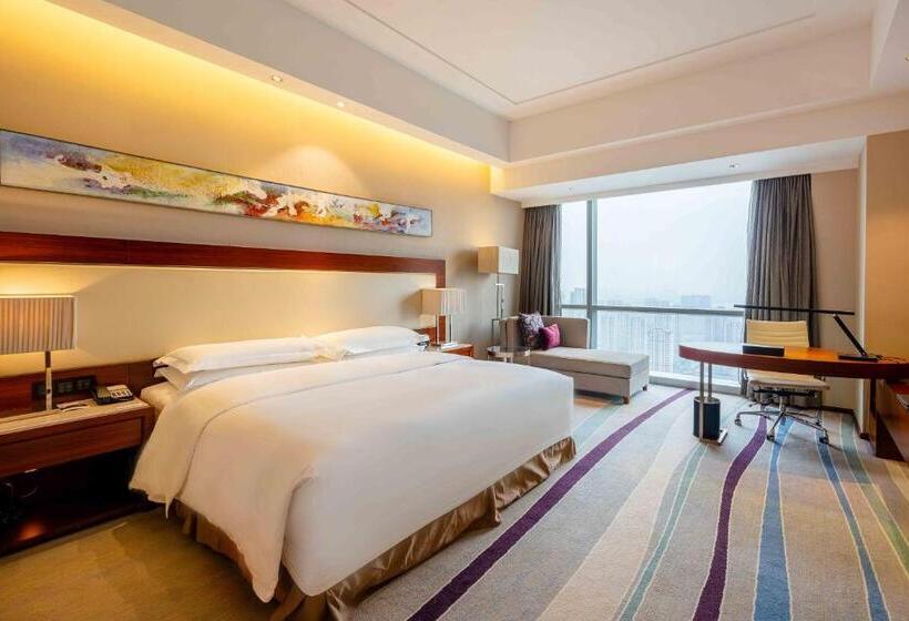 Отель Crowne Plaza Wuxi Taihu, An Ihg