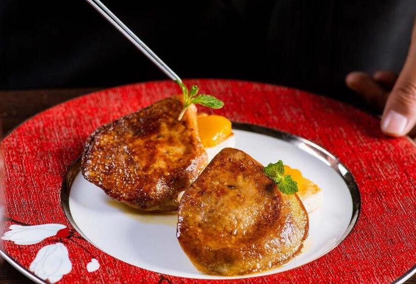 Отель Crowne Plaza Wuxi Taihu, An Ihg