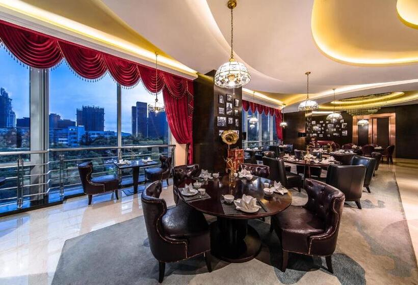 Отель Crowne Plaza Wuxi Taihu, An Ihg