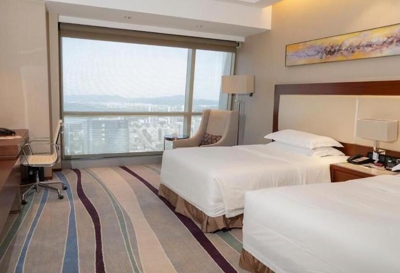 Отель Crowne Plaza Wuxi Taihu, An Ihg