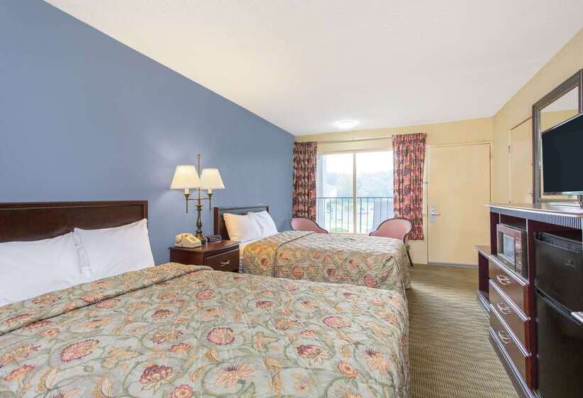 Отель Days Inn By Wyndham Lexington