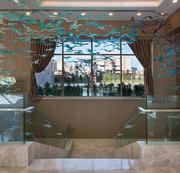 Dedeman Bostanci Istanbul Hotel & Convention Center