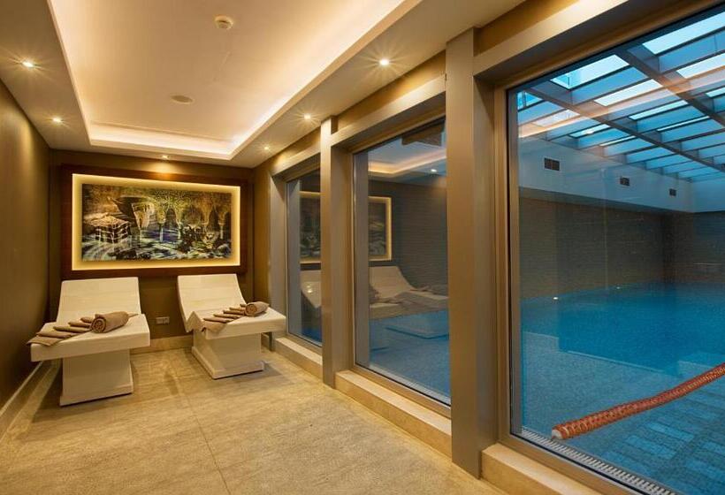 Dedeman Bostanci Istanbul Hotel & Convention Center