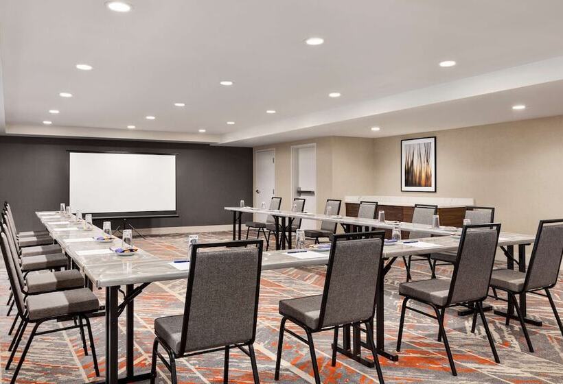 酒店 Doubletree By Hilton Columbus Dublin