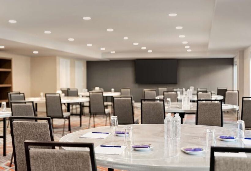 酒店 Doubletree By Hilton Columbus Dublin