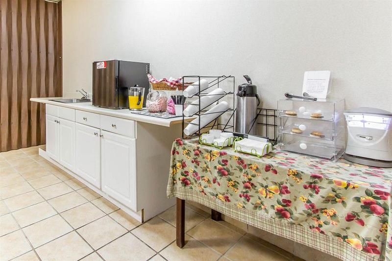 فندق Econo Lodge Fort Payne