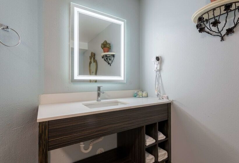 فندق Quality Inn & Suites Manitou Springs At Pikes Peak