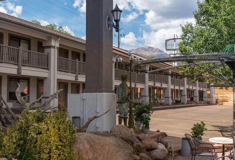 فندق Quality Inn & Suites Manitou Springs At Pikes Peak