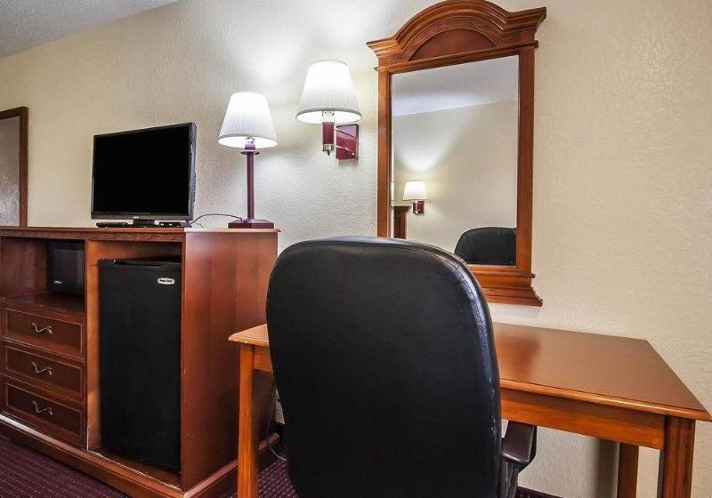 Motel 6 Prattville, Al