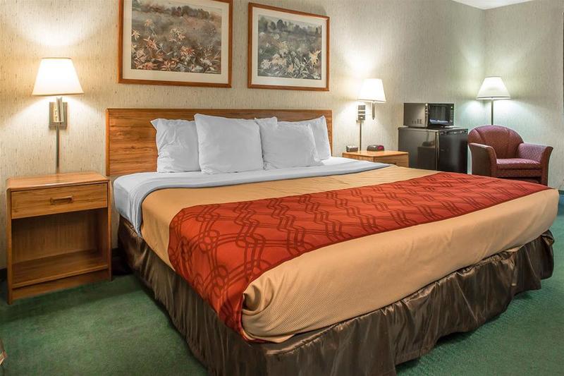 فندق Econo Lodge Wausau   Rothschild