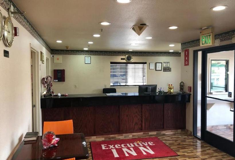 ホテル Executive Inn Westley,ca