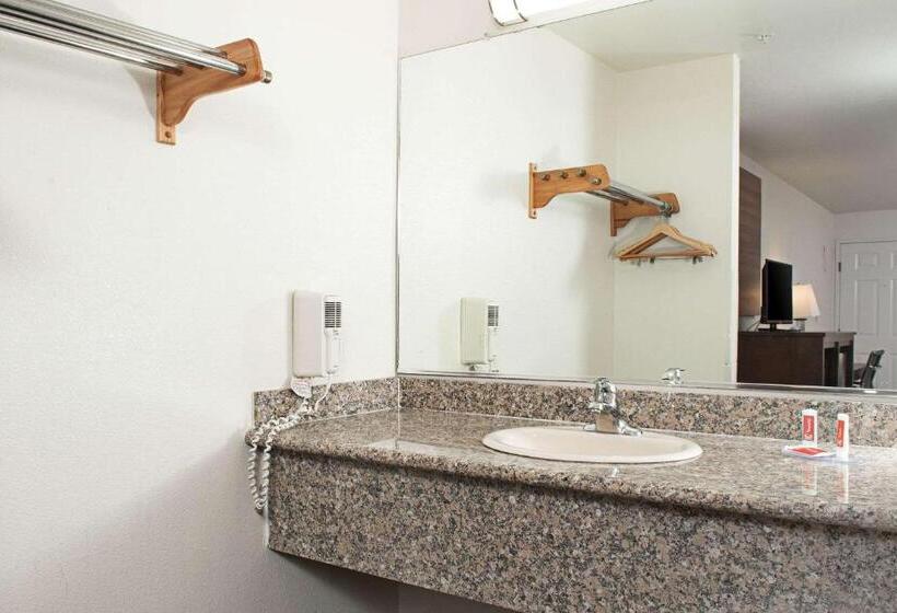 ホテル Executive Inn Westley,ca