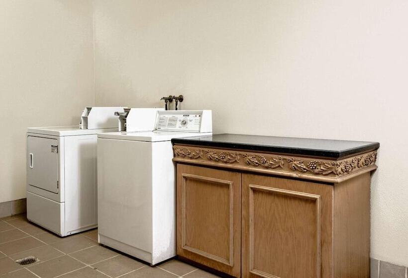 ホテル Executive Inn Westley,ca