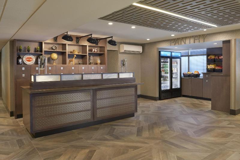 호텔 Four Points By Sheraton Hamilton Stoney Creek