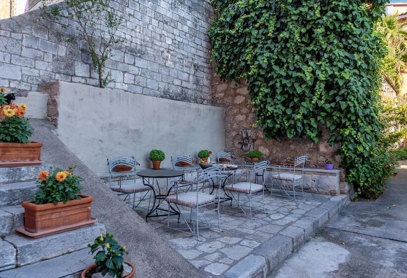 酒店 Grand Sarai Nafplio