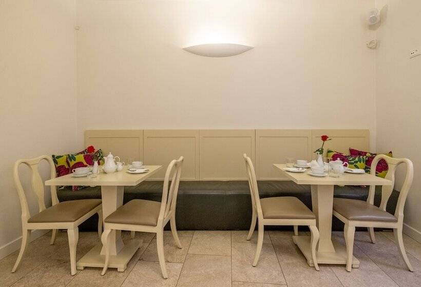 هتل Grand Sarai Nafplio