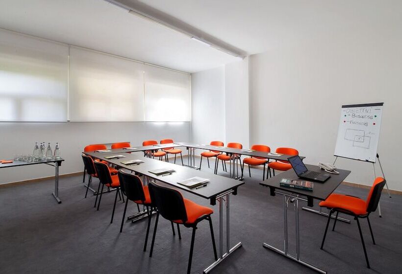 酒店 Green Park Madama Spa & Wellness