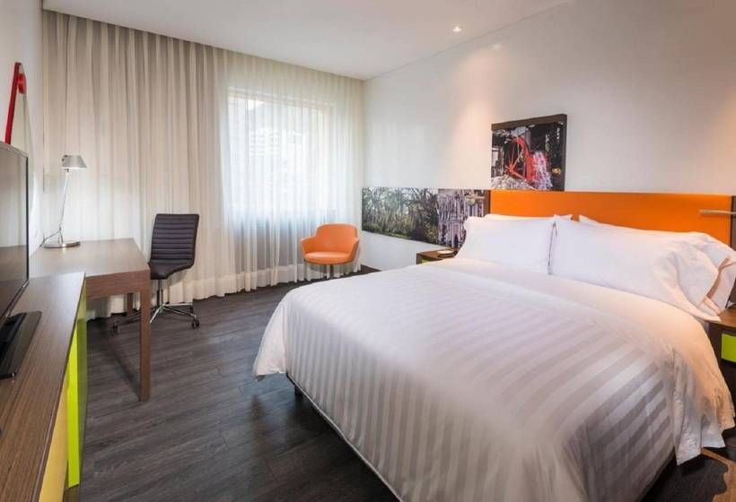 هتل Hampton By Hilton Cali, Colombia