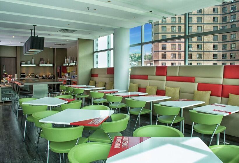 فندق Hampton By Hilton Cali, Colombia