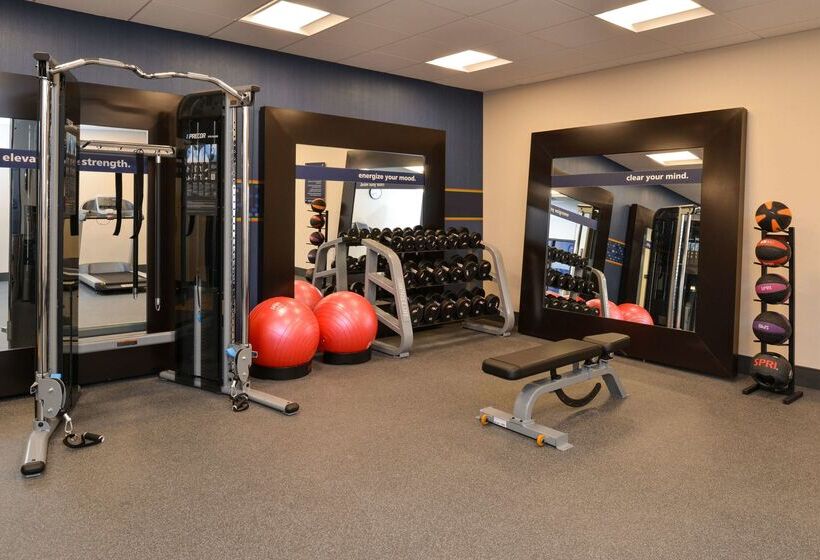 בית מלון כפרי Hampton Inn & Suites Cincinnatimason