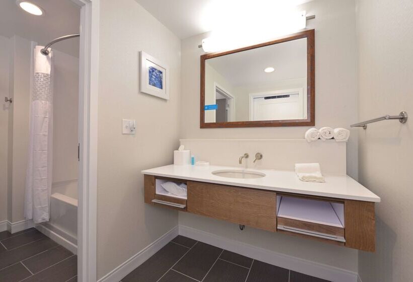 בית מלון כפרי Hampton Inn & Suites Cincinnatimason