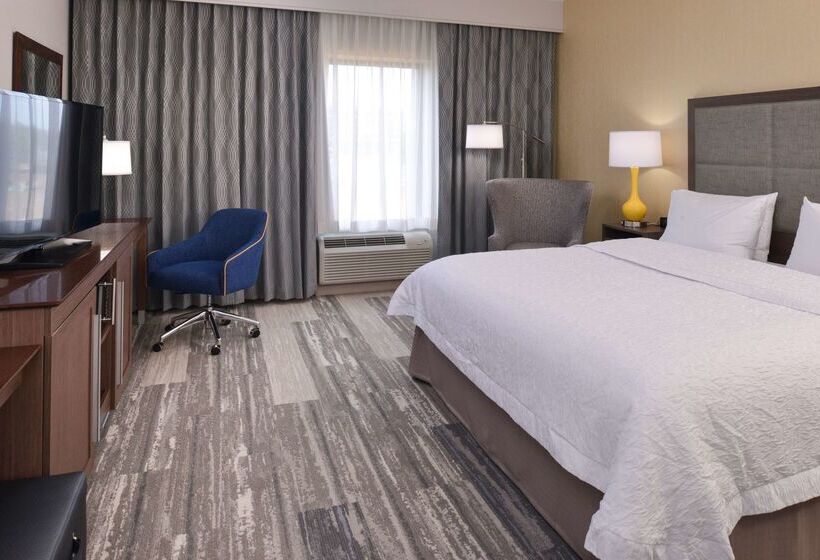 בית מלון כפרי Hampton Inn & Suites Cincinnatimason