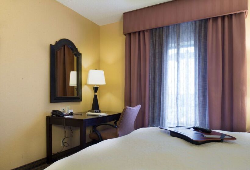 فندق Hampton Inn & Suites Vineland