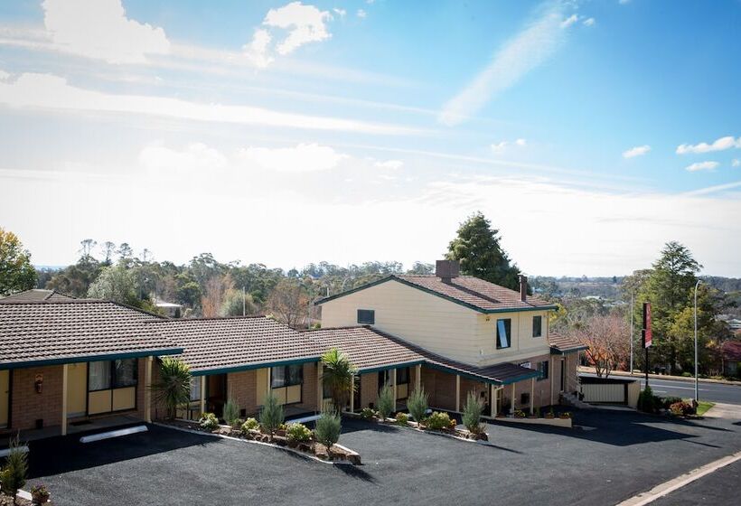 فندق Hideaway Motor Inn