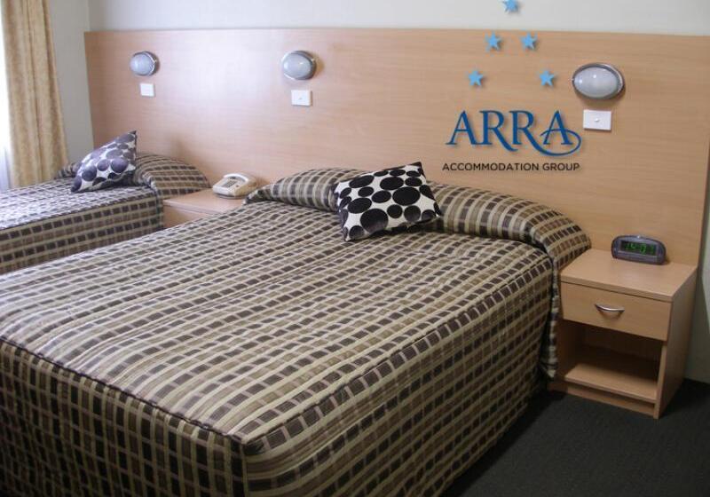 فندق Hideaway Motor Inn