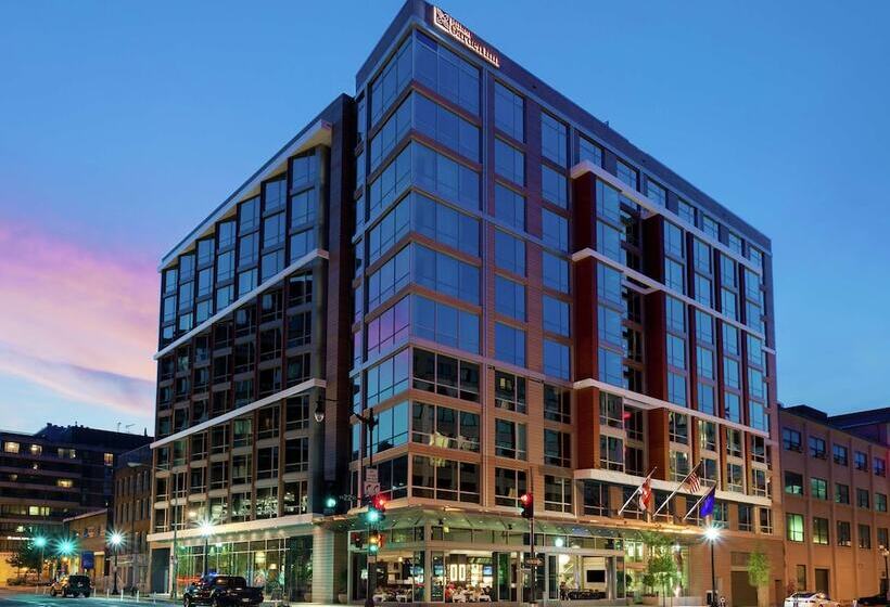 Отель Hilton Garden Inn Washington Dc/georgetown Area