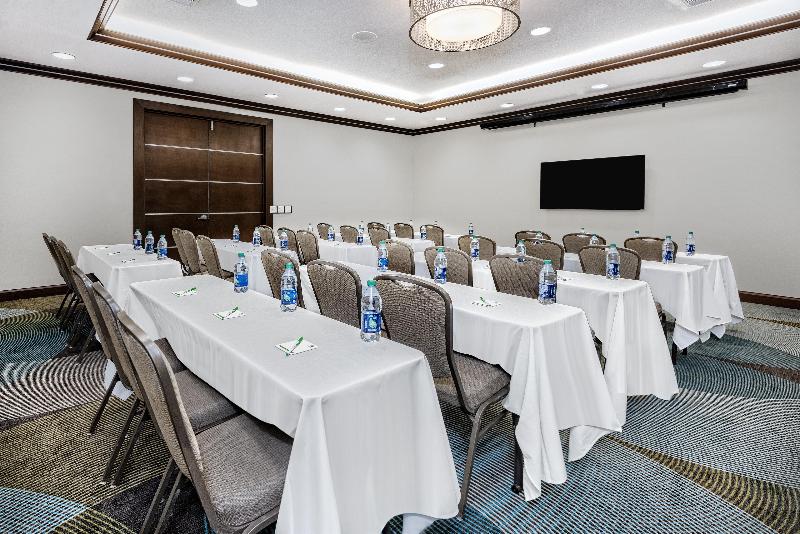 فندق Holiday Inn & Suites College Station Aggieland, An Ihg