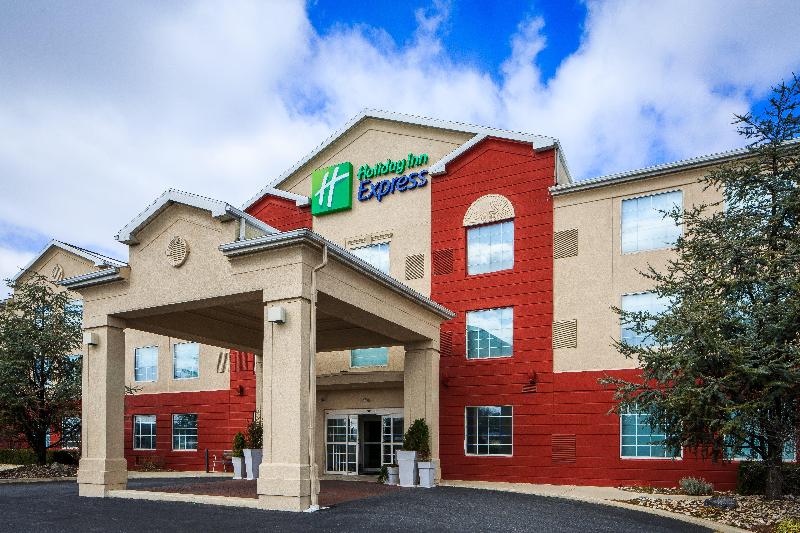 Holiday Inn Express Hotel & Suites Reading, An Ihg