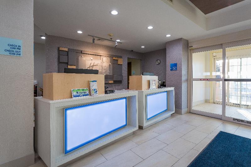 Holiday Inn Express Hotel & Suites Reading, An Ihg